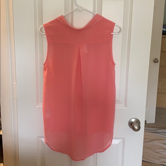 H&M set of two sheer tanks - Picture 4 of 5